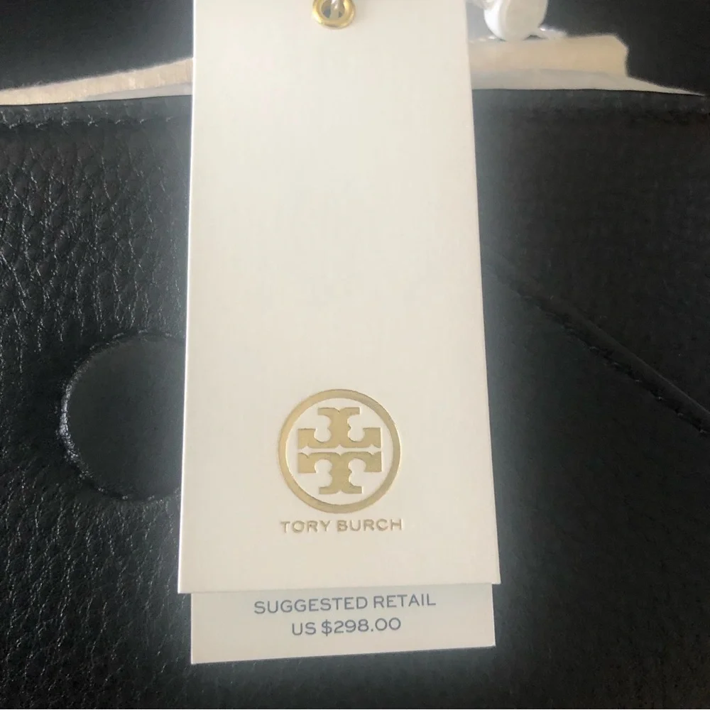 NWT $298 Tory Burch Kira Leather Clutch!